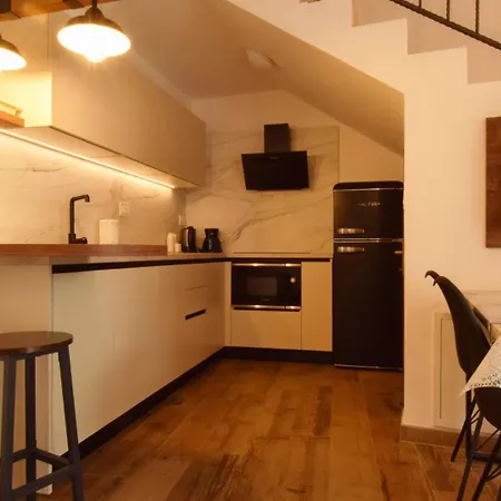 ヴィラ Leticia By Guide